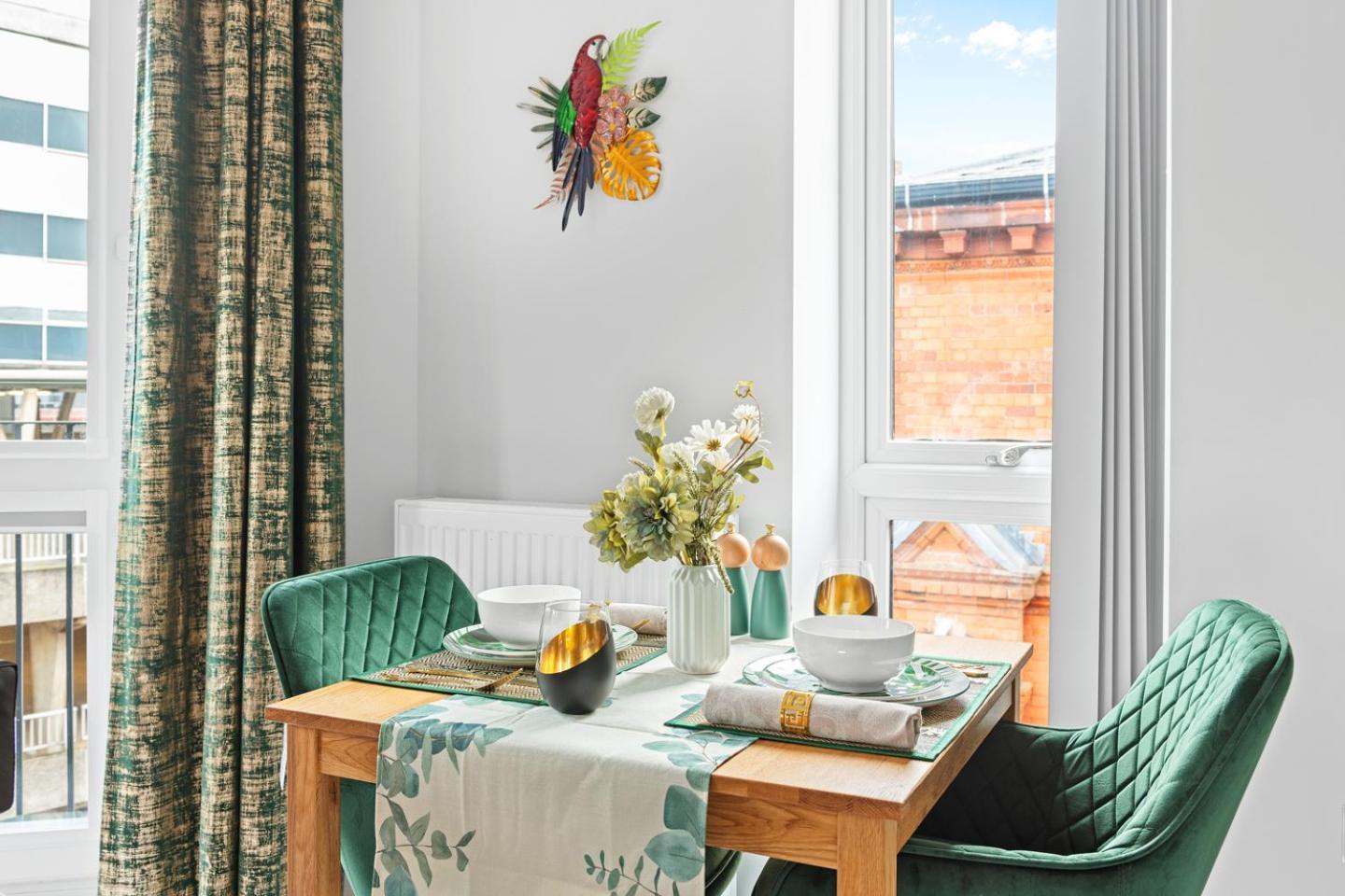 Luxurious Flat At Leicester Town Exterior foto